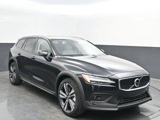 New 2025 Volvo V60 B5 Cross Country Plus w/ Protection Package Premier image 1