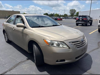 Used 2009 Toyota Camry XLE image 1