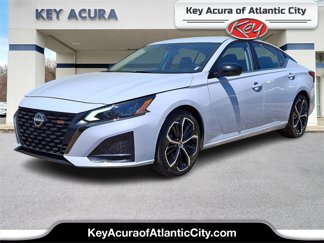 Used 2023 Nissan Altima 2.5 SR image 1