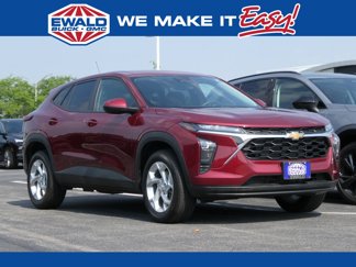Used 2024 Chevrolet Trax LS w/ LS Convenience Package image 1