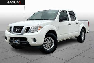 Used 2016 Nissan Frontier SV image 1