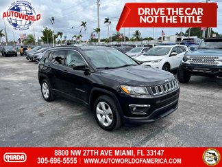 Used 2019 Jeep Compass Latitude image 1