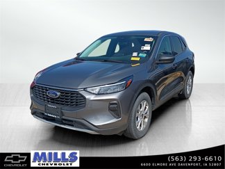 Used 2024 Ford Escape Active image 1