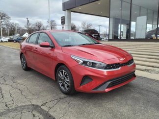Used 2023 Kia Forte LXS image 1