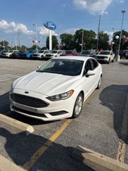 Certified 2018 Ford Fusion SE image 1