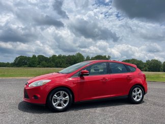 Used 2014 Ford Focus SE image 1