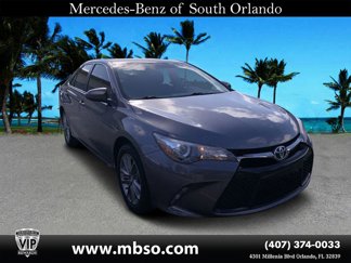 Used 2015 Toyota Camry SE image 1