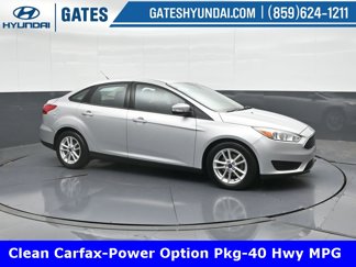 Used 2016 Ford Focus SE image 1