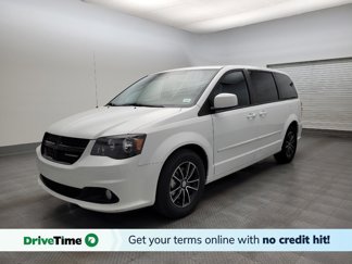 Used 2015 Dodge Grand Caravan SXT image 1