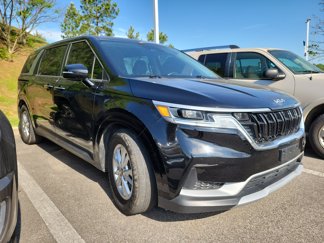 Used 2022 Kia Carnival LX image 1