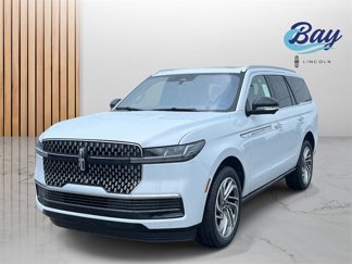 New 2025 Lincoln Navigator Reserve image 1