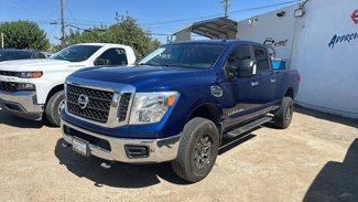 Used 2017 Nissan Titan SV image 1