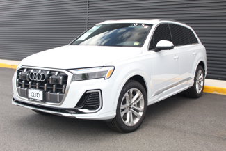 Used 2025 Audi Q7 2.0T Premium w/ Convenience Package image 1