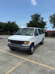 Used 2006 Ford E-350 and Econoline 350 XL image 1