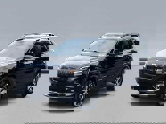 Used 2020 Jeep Cherokee Limited image 1