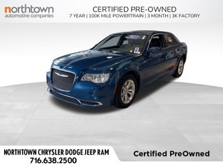 Certified 2023 Chrysler 300 Touring image 1