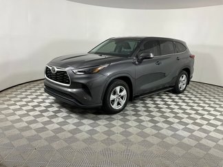Used 2022 Toyota Highlander L image 1