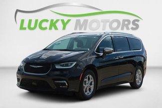 Used 2021 Chrysler Pacifica Limited image 1
