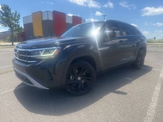 Used 2022 Volkswagen Atlas Cross Sport SE image 1