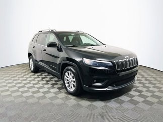 Used 2019 Jeep Cherokee Latitude w/ Popular Appearance Group image 1