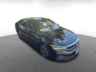 Used 2024 Volkswagen Jetta S image 1