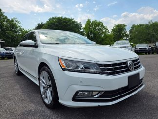 Used 2017 Volkswagen Passat 1.8T SEL Premium image 1