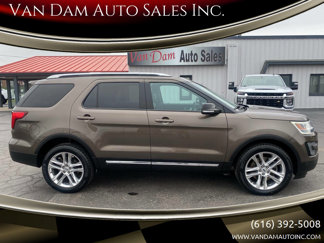 Used 2016 Ford Explorer XLT image 1