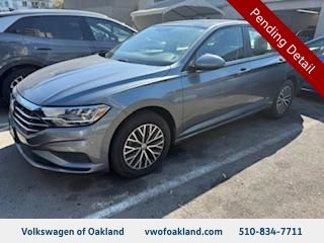 Certified 2020 Volkswagen Jetta SE image 1