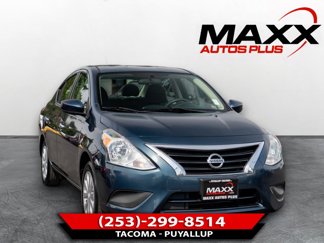 Used 2016 Nissan Versa SV image 1