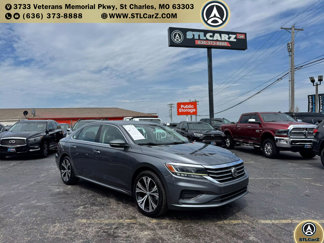 Used 2021 Volkswagen Passat 2.0T SE image 1