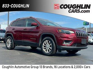 Used 2019 Jeep Cherokee Latitude w/ Cold Weather Group image 1