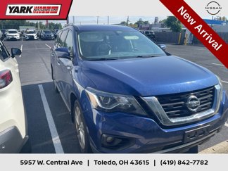 Used 2018 Nissan Pathfinder SL image 1