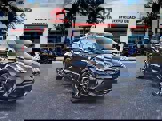 Used 2021 Toyota C-HR XLE image 1