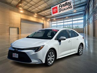 Used 2022 Toyota Corolla LE image 1