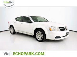 Used 2013 Dodge Avenger SE image 1