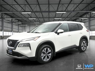 Used 2021 Nissan Rogue SV image 1