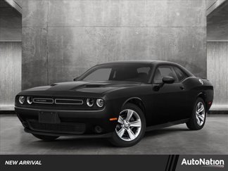 Used 2021 Dodge Challenger SXT w/ Plus Package image 1