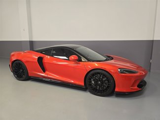 Used 2022 McLaren GT image 1