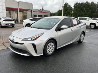 Certified 2022 Toyota Prius LE image 1