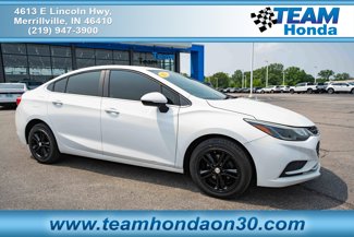 Used 2017 Chevrolet Cruze LT image 1