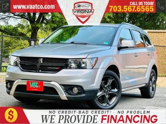 Used 2020 Dodge Journey Crossroad image 1
