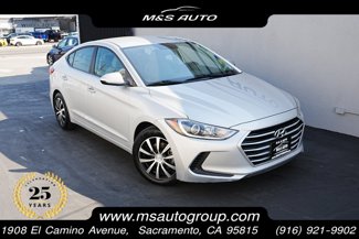 Used 2018 Hyundai Elantra SE image 1