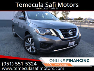 Used 2019 Nissan Pathfinder S image 1