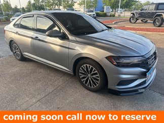 Used 2019 Volkswagen Jetta SE w/ Cold Weather Package image 1
