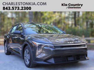 New 2025 Kia K4 LX image 1