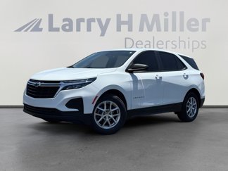 Used 2022 Chevrolet Equinox LS image 1