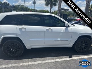 Used 2021 Jeep Grand Cherokee Laredo X image 1