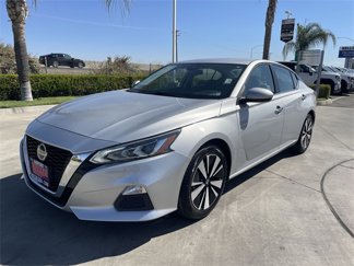 Used 2022 Nissan Altima 2.5 SV image 1