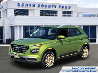 Used 2024 Hyundai Venue SEL image 1