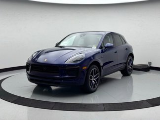 Certified 2024 Porsche Macan image 1